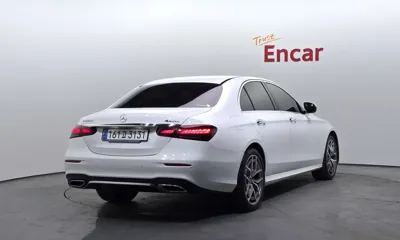 Mercedes-Benz E-Class 2023, 15740 км, за 31648.49 USD