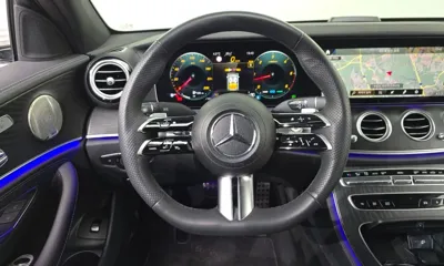 Mercedes-Benz E-Class 2023, 15740 км, за 31648.49 USD - фото 13