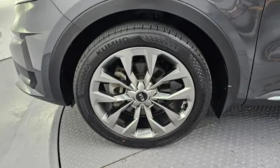 Kia Sorento 2021, 56466 км, за 16836.76 USD