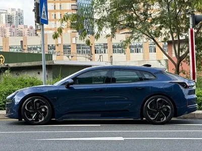 Zeekr 001 2023, 50000 км, за 23071.95 USD