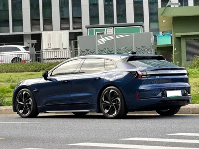 Zeekr 001 2023, 50000 км, за 23071.95 USD