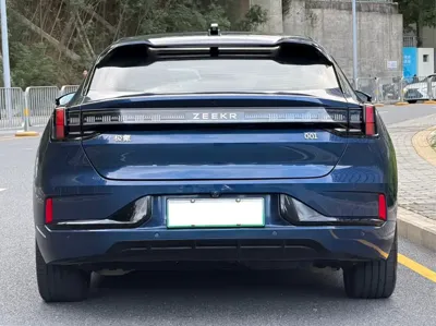 Zeekr 001 2023, 50000 км, за 23071.95 USD