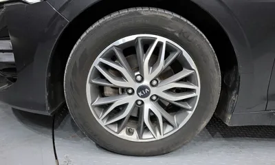 Kia K5 2021, 122987 км, за 10769.74 USD