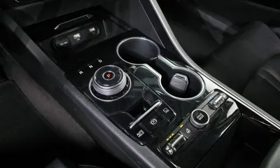 Kia K5 2021, 122987 км, за 10769.74 USD - фото 9