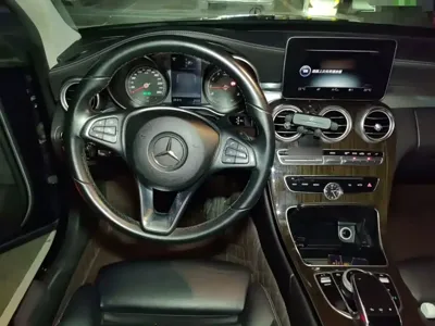 Mercedes-Benz C-Class 2015, 100399 км, за 10829.69 USD