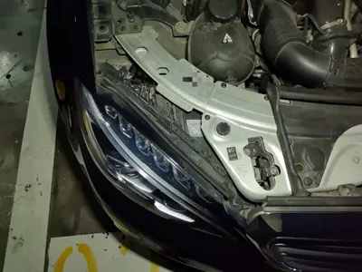 Mercedes-Benz C-Class 2015, 100399 км, за 10829.69 USD - фото 21
