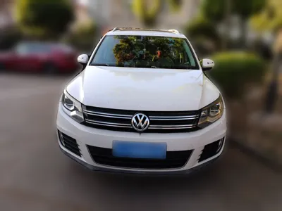 Volkswagen Tiguan 2015, 98200 км, за 5710 USD