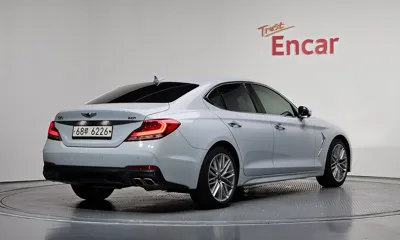 Genesis G70 2019, 49318 км, за 16410.66 USD