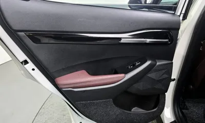 Kia Seltos 2020, 72388 км, за 11750.03 USD - фото 25