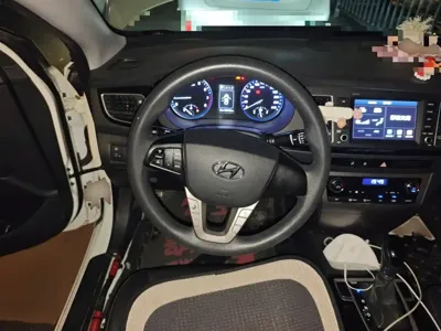 Hyundai Mistra 2016, 125100 км, за 5068.58 USD