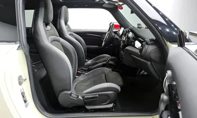 MINI Cooper 2022, 22948 км, за 19364.58 USD - фото 26