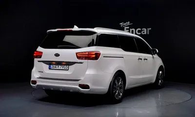Kia Canival 2019, 162991 км, за 7816.6 USD