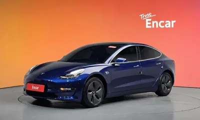 Tesla Model 3 · 2020 год