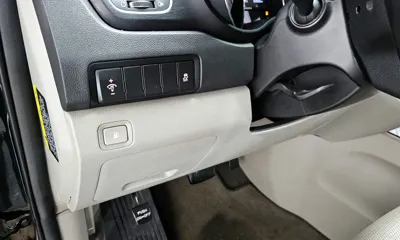 Kia Canival 2019, 122622 км, за 6600.59 USD - фото 12