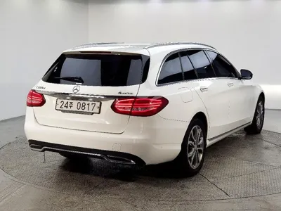 Mercedes-Benz C-Class 2016, 191125 км, за 7730.43 USD