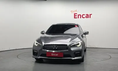 Infiniti Q50 2016, 122744 км, за 7072.98 USD