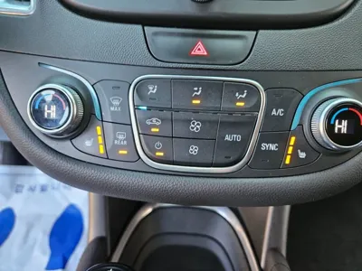 ChevroletGMDaewoo Malibu 2018, 102580 км, за 4618.43 USD - фото 19