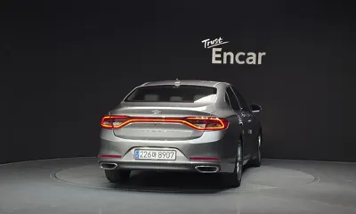Hyundai Grandeur 2019, 131602 км, за 8736.2 USD