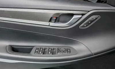 Hyundai Grandeur 2019, 131602 км, за 8736.2 USD - фото 14