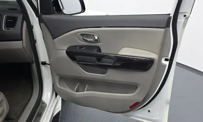 Kia Canival 2017, 175444 км, за 6964.17 USD - фото 25