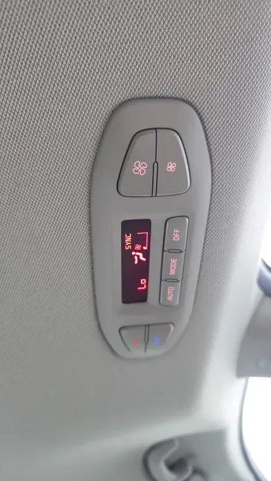 Kia Canival 2017, 175444 км, за 6964.17 USD - фото 31