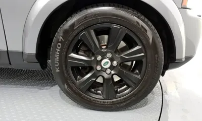 Land Rover Discovery 2012, 258096 км, за 7261.31 USD