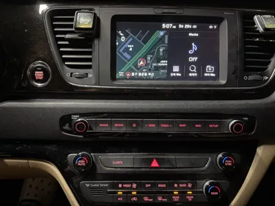 Kia Canival 2019, 127000 км, за 9641.7 USD - фото 14