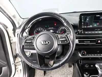 Kia Seltos 2020, 89441 км, за 12052.12 USD - фото 14