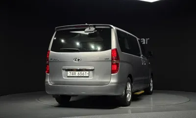 Hyundai Starex 2019, 128081 км, за 9602.64 USD