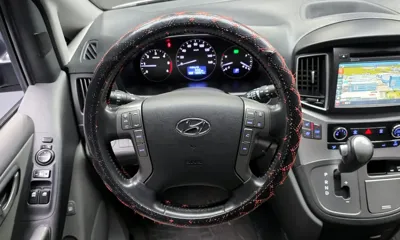 Hyundai Starex 2019, 128081 км, за 9602.64 USD - фото 13
