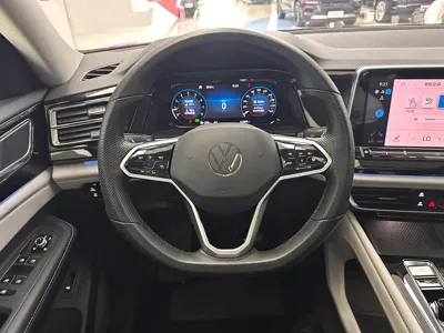 Volkswagen Teramont 2023, 41000 км, за 27662.79 USD - фото 13