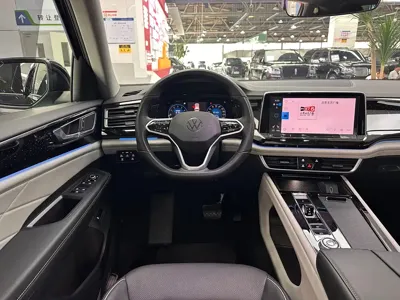 Volkswagen Teramont 2023, 41000 км, за 27662.79 USD - фото 17