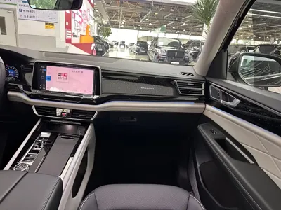 Volkswagen Teramont 2023, 41000 км, за 27662.79 USD - фото 18