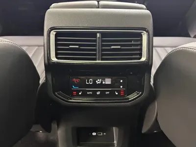 Volkswagen Teramont 2023, 41000 км, за 27662.79 USD - фото 31