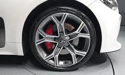 Kia Stinger 2018, 118927 км, за 10076.05 USD