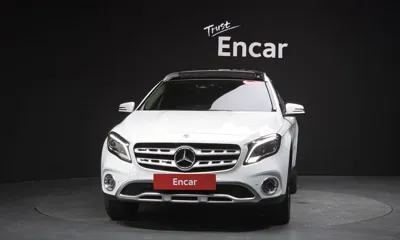 Mercedes-Benz GLA-Class 2018, 54039 км, за 12371.34 USD
