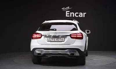 Mercedes-Benz GLA-Class 2018, 54039 км, за 12371.34 USD
