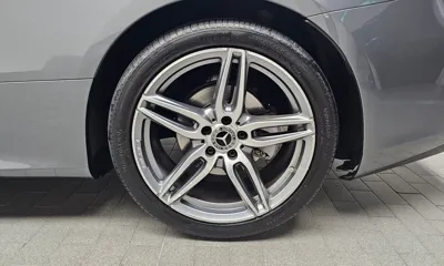 Mercedes-Benz E-Class 2019, 40429 км, за 18942.39 USD