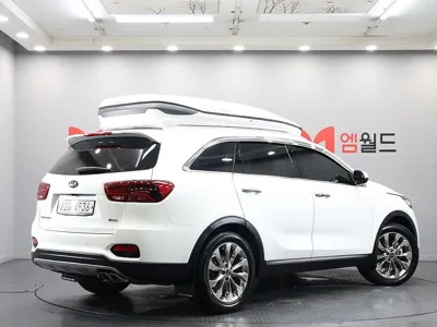 Kia Sorento 2019, 72484 км, за 13218.72 USD