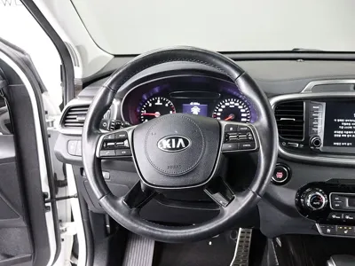 Kia Sorento 2019, 72484 км, за 13218.72 USD - фото 14