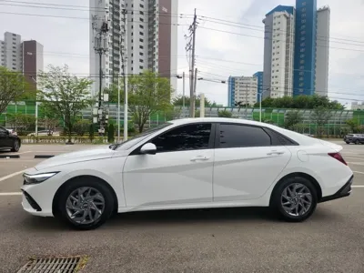 Hyundai Avante 2024, 12000 км, за 13456.74 USD