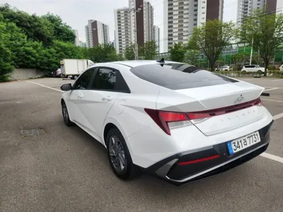 Hyundai Avante 2024, 12000 км, за 13456.74 USD