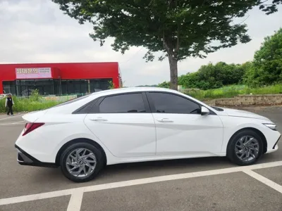 Hyundai Avante 2024, 12000 км, за 13456.74 USD - фото 7