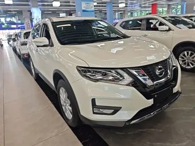 Nissan X-Trail 2024, 27400 км, за 14846.68 USD
