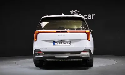 Kia Canival 2025, 31178 км, за 26428.8 USD