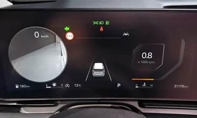 Kia Canival 2025, 31178 км, за 26428.8 USD - фото 8