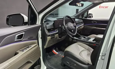 Kia Canival 2025, 31178 км, за 26428.8 USD - фото 11