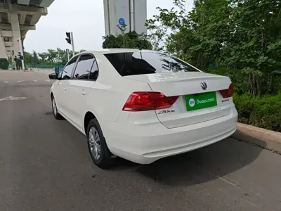 Volkswagen Santana 2019, 52500 км, за 5311.85 USD