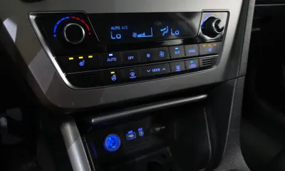 Hyundai Sonata 2015, 116206 км, за 5618.72 USD - фото 20