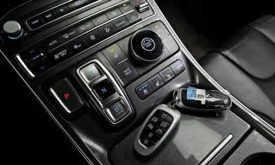 Hyundai Santafe 2022, 53279 км, за 17509.08 USD - фото 9
